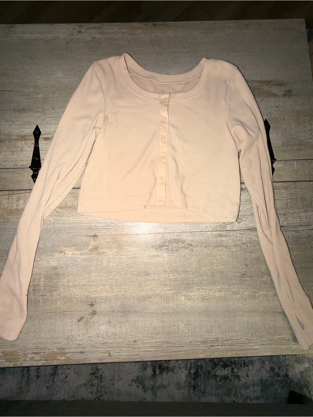 Cropped Button-Front Long-Sleeve Top in Light Blush